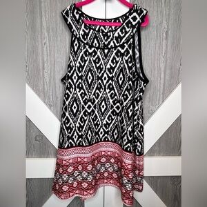 B4.05 Apt 9 Sleeveless Tank Tunic in Black/white and red print Sz S